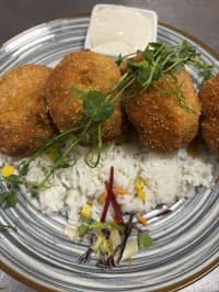 Rántott gomba, tartármártás